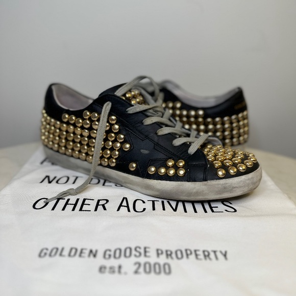 Golden Goose Superstar Sneaker Black/Gold Studs - Picture 2 of 7